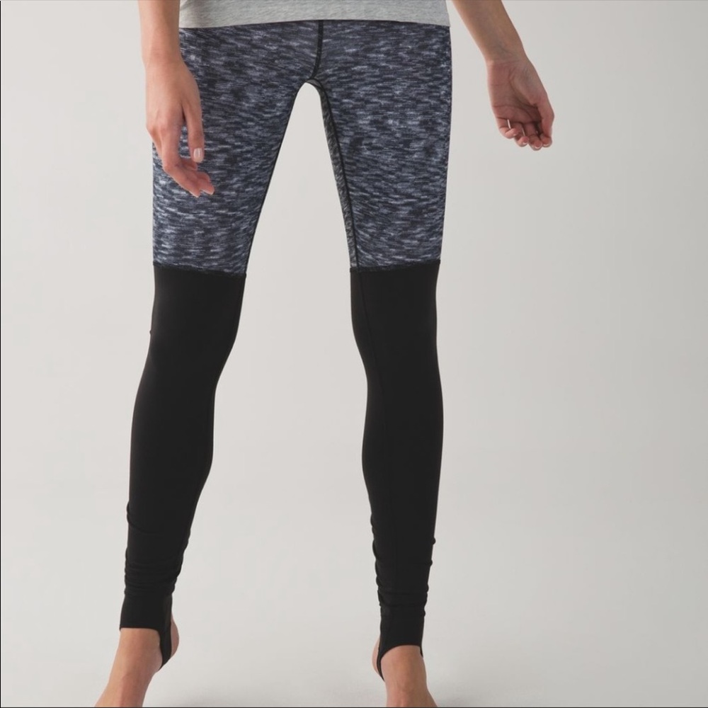 Lululemon Wunder Under Stirrup Pants